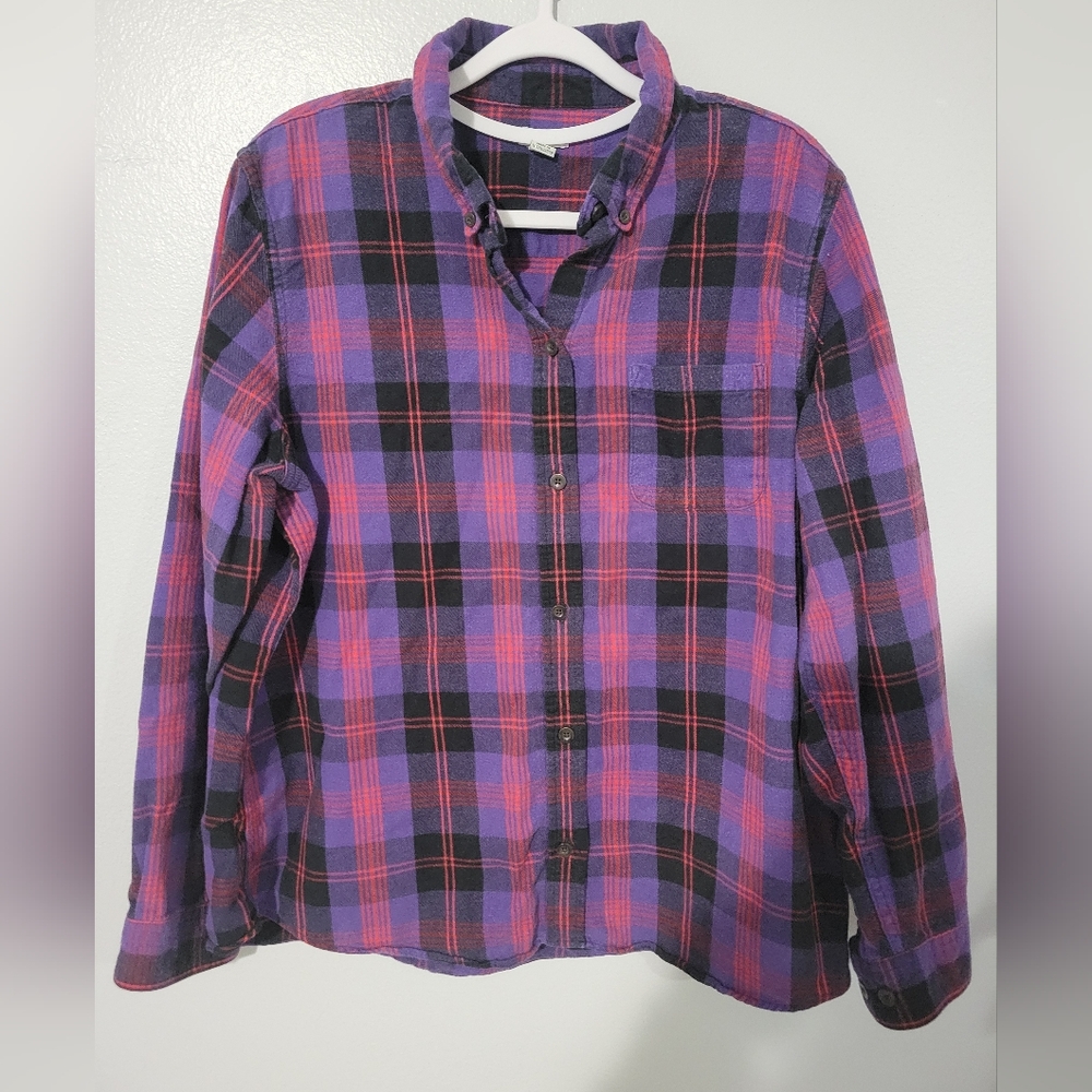 L.L. Bean Cotton Flannel Scotch Plaid Shirt in Purple and Red Size Large